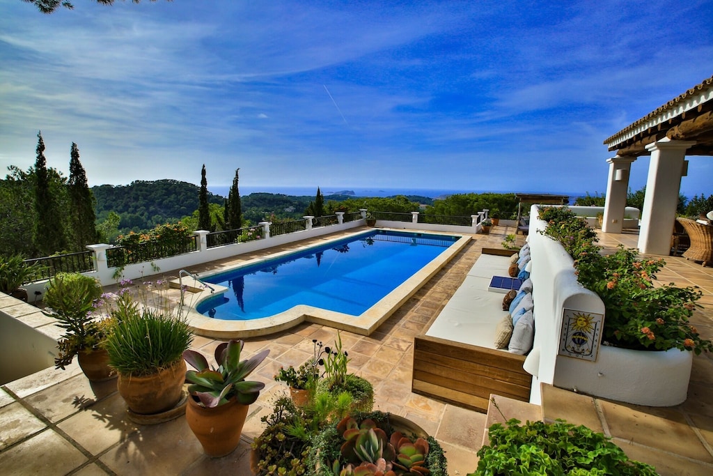 Picture of villa