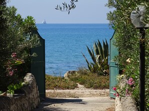 Ferienwohnung Garten Parkanlage direkt am Meer / apartment garden on the sea