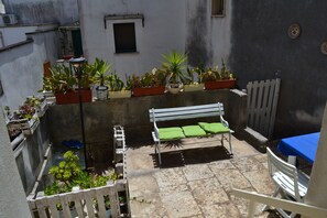 Terrazzino indipendente Depandance.
Balcony indipendent Depandance 