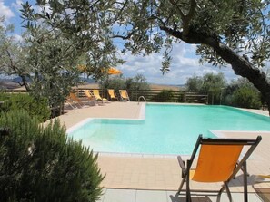 Agriturismo - swimming pool