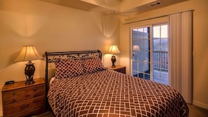 Master Bedroom offers Queen-size bed.