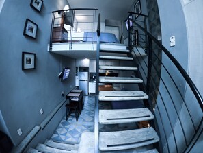 Entry steps to loft bedroom and kitchen living room level