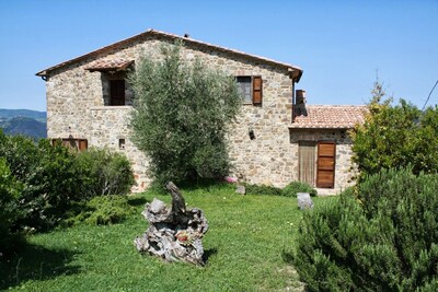 Luxus-Villa von Fioranna in der toskanischen Landschaft - Bellaria