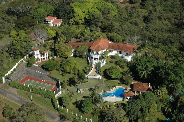 Aerial photo of the property El Castillo De Esparza - 33,000 sq ft