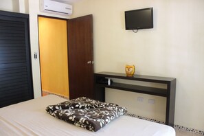 Comfortable bedroom
Viva Maria