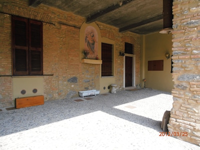 DETACHED FLAT, 65 MQ. FREE IN-AND-OUT IN BRIANZA, MERATE (LECCO)