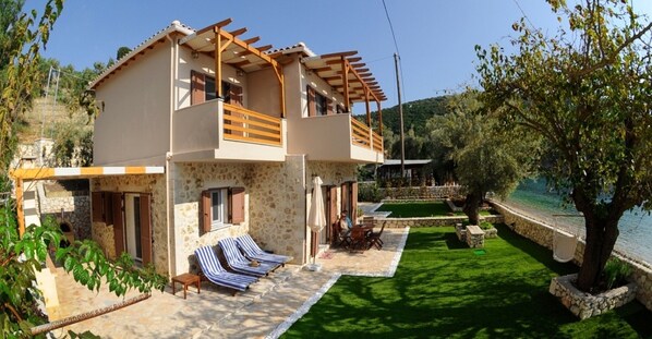 After your swim, you can enjoy your own private sunning area with 3 sun-lounges 