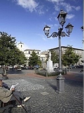 Main Piazza in Marta