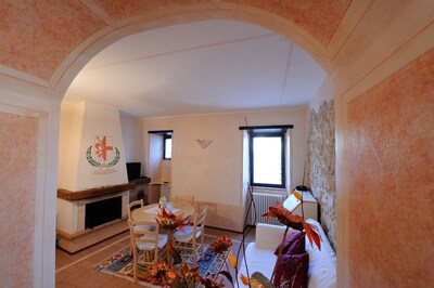 "Casa de Nazzareno" fascinating historical suites in the heart of Valnerina