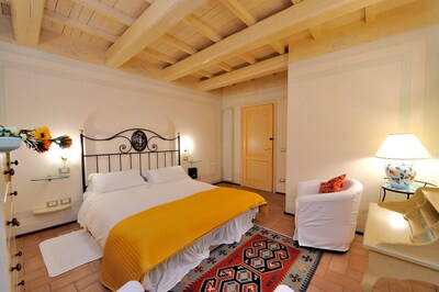 "Casa de Nazzareno" fascinating historical suites in the heart of Valnerina