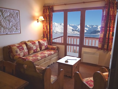 Les Coches: Luxury DUPLEX, charming, wonderful view, direct access on skis