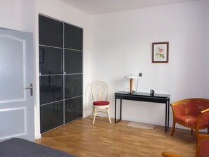 dressing bedroom