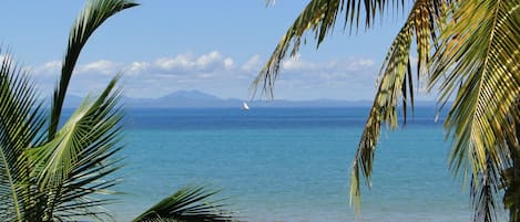 PLAGE DEVANT LA VILLA