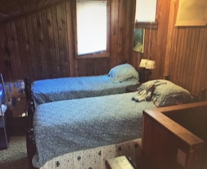 Loft, Guest room