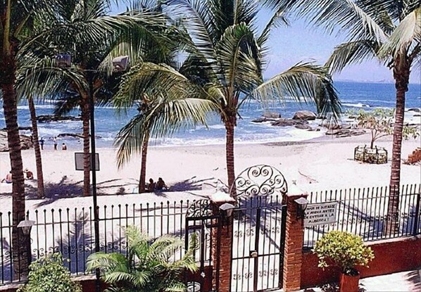 a great beach to snorkel, fish or swim with a protected spot for kids or grandma