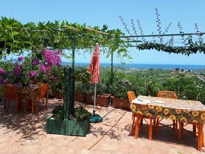 TERRAZZA VISTA MARE E ISOLE EOLIE