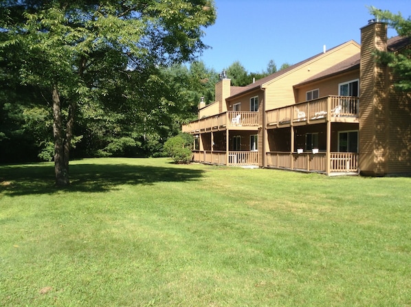 #6 Mansion Hill Condo
11-6 Robin Rd Lincoln, NH
