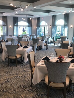 Club House Dining