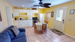 1312_A_Miller_Avenue-04022025_151438