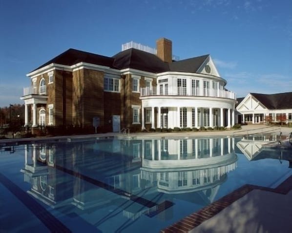 Clubhouse outdoor pool