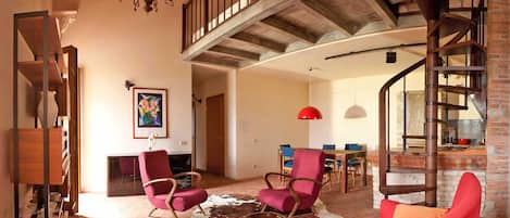 TUSCANY FOREVER RESIDENCE VILLA FAMIGLIA FIRST FLOOR APARTMENT no.7