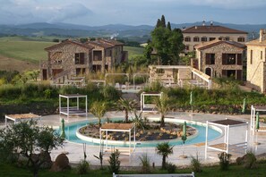 TUSCANY FOREVER RESIDENCE VILLA FAMIGLIA GROUND FLOOR APARTMENT no.6    