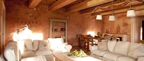 TUSCANY FOREVER RESIDENCE VILLA I SPAZIO GROUND FLOOR APARTMENT