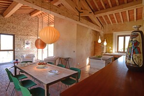 TUSCANY FOREVER RESIDENCE VILLA IV VIAGGIO FIRST FLOOR APARTMENT 