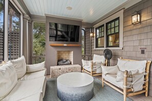Screened Porch
