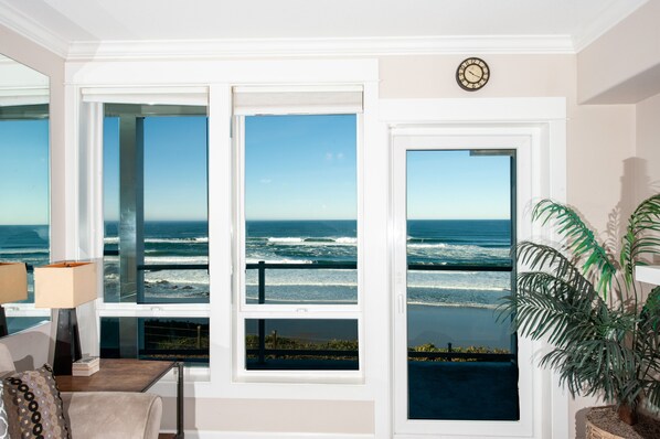 Oceanfront Living Area