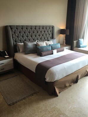 Bedroom 1 with King size bed 