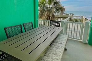 Oceanfront dining