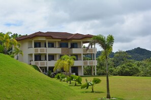 Top unit left side from the pool view