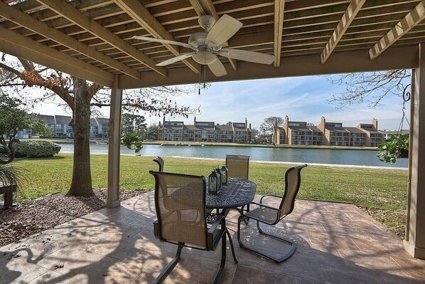 Covered patio with fan and gas barbecue