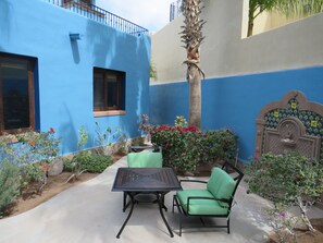 Exterior courtyard
