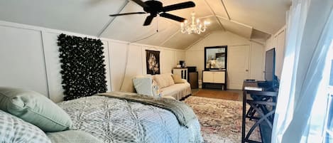 Queen Bed