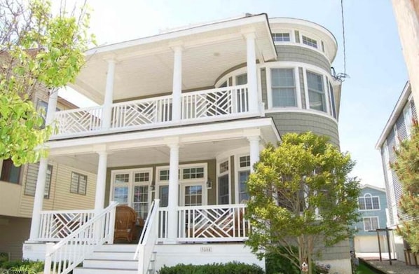 3806 Central Ave, 2nd Floor
