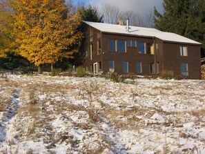 the guest lodge - autumn snow
