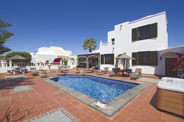 Heated outdoor swimming pool