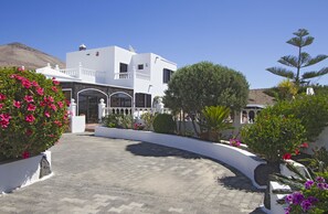 Villa Ani Lee