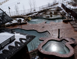 Grand Lodge on Peak 7 - pools