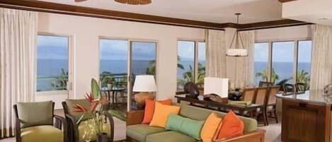 Living & Dining Room - Panoramic Oceanfront Views of Lanai and Molakai