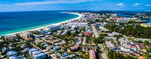 The sweeping white beaches of Siesta Key