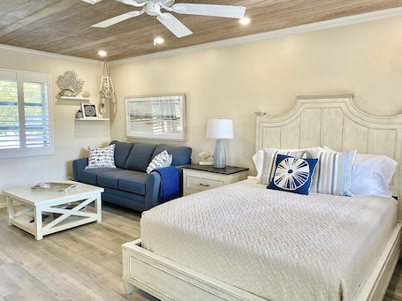 Cozy Comfortable Studio