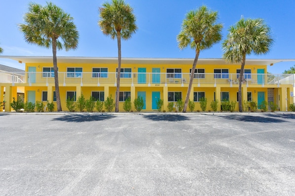 Blue Skies and Sandy Beaches on Anna Maria. Free open parking in front of condo