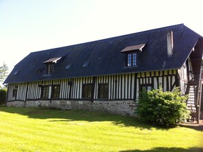 Arrière du bâtiment