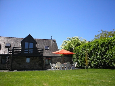 Woodland View Barn, South Brittany Cottage, free bikes, WiFi, near village.