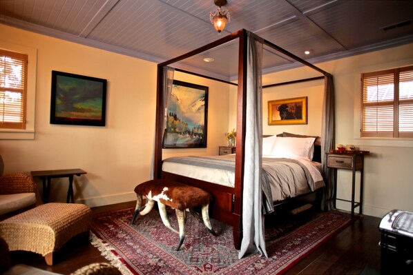 Pendleton Bedroom ~ Private Bath, Wood Burning Stove, Patio