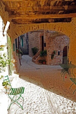 medieval arch