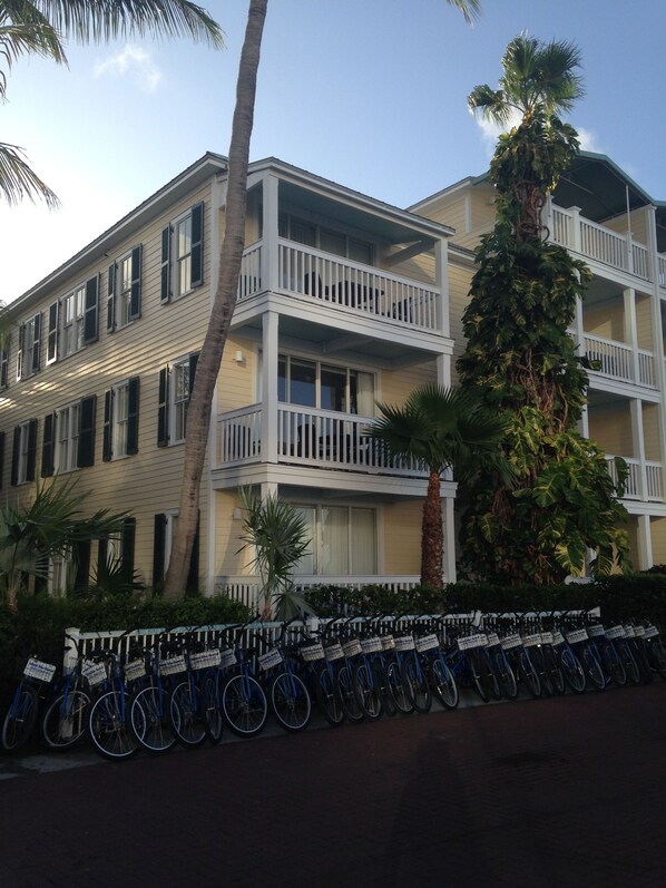 Building 5 Exterior - Unit is on top floor